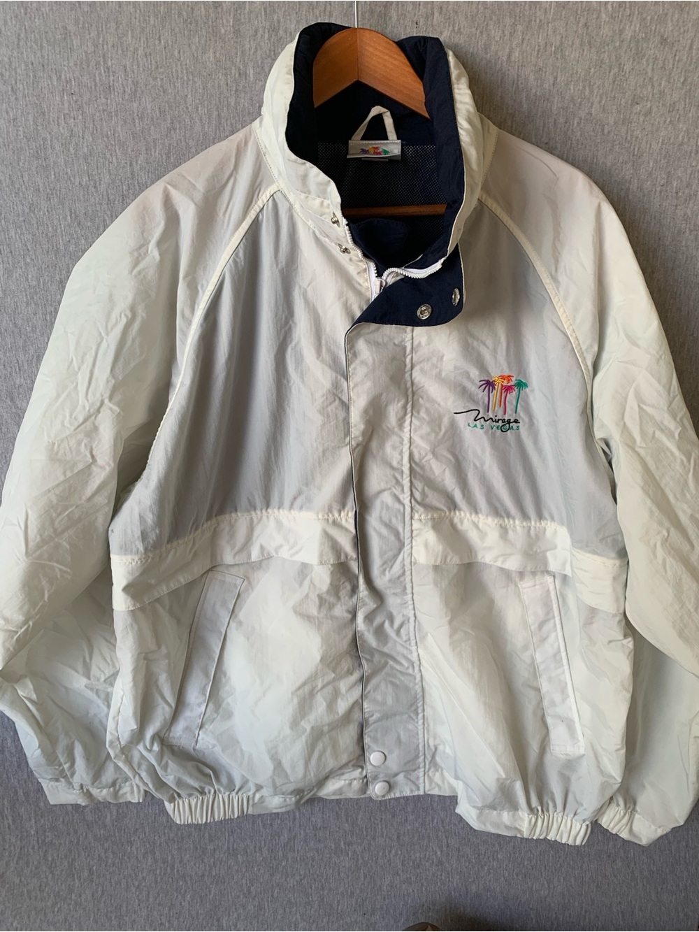 Vintage Mirage Las Vegas Casino Windbreaker Jacket Embroidered Pam Trees